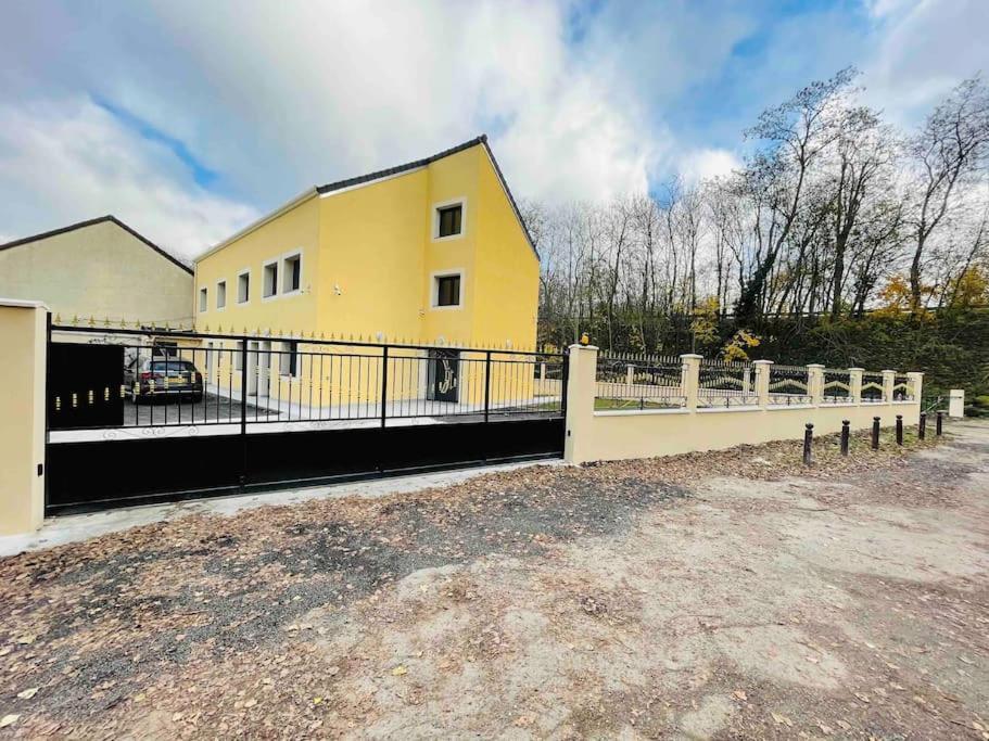 Masion Belle Vue Apartment Sarcelles Exterior photo